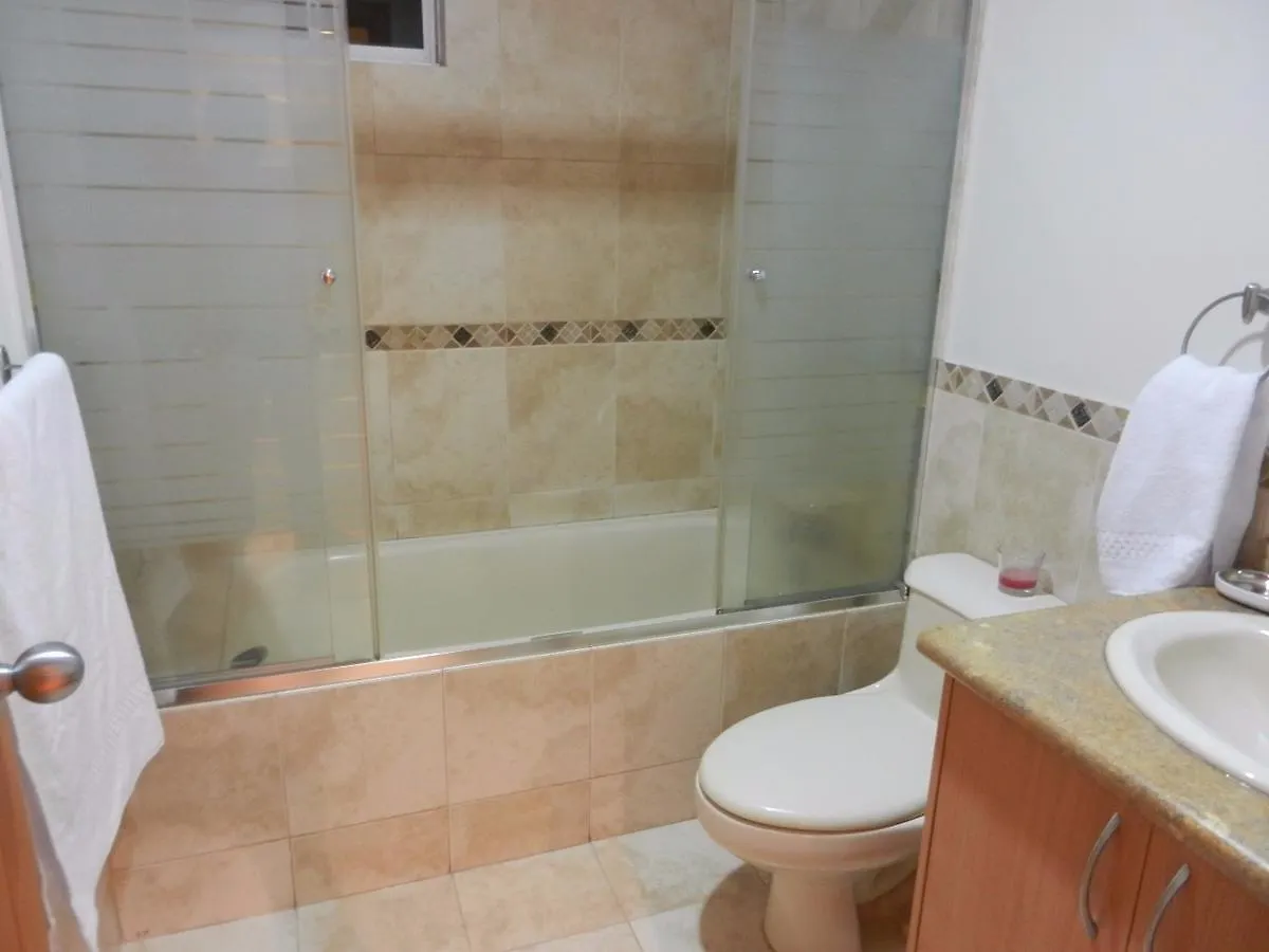 Ferienwohnung Torres Bosmediano Quito 0*,